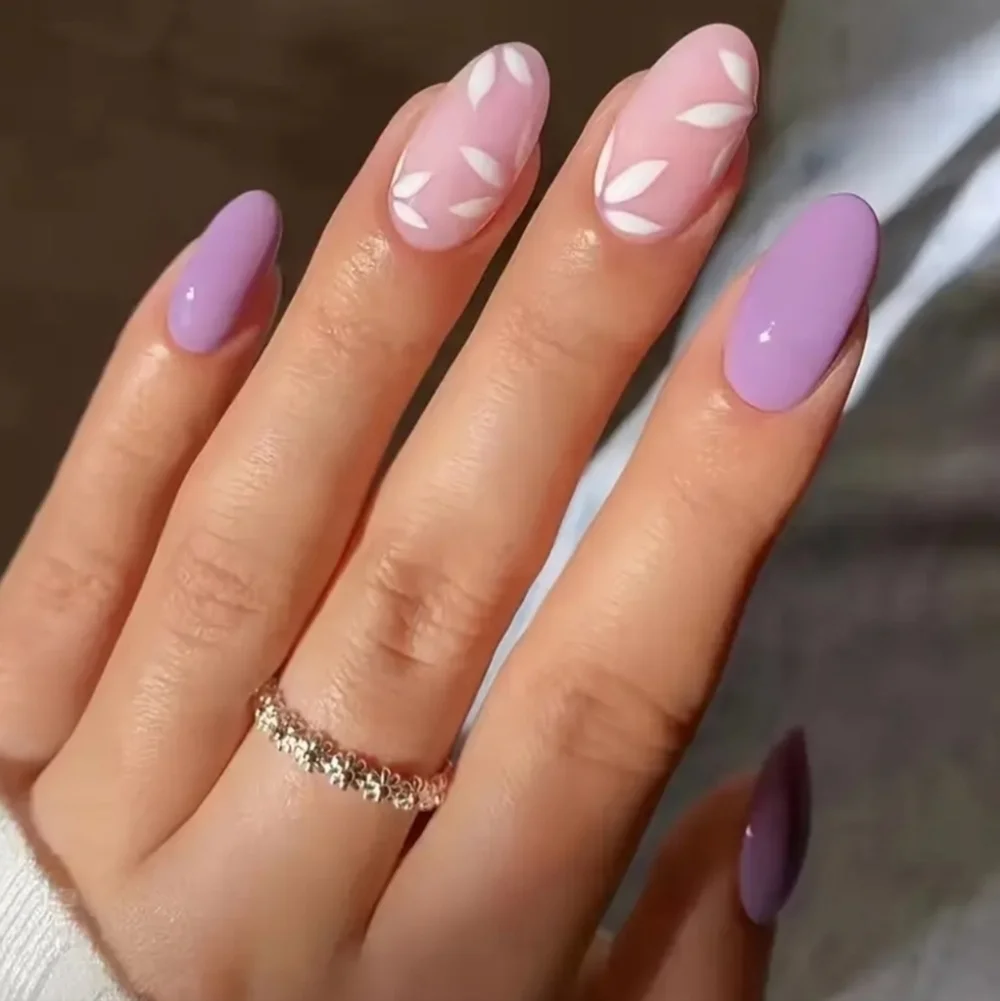 24 Pieces Fake Press On Nails